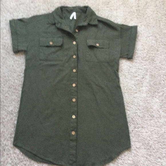 🔥🔥HOST PIC🔥🔥Shirt Dress - Picture 3 of 16